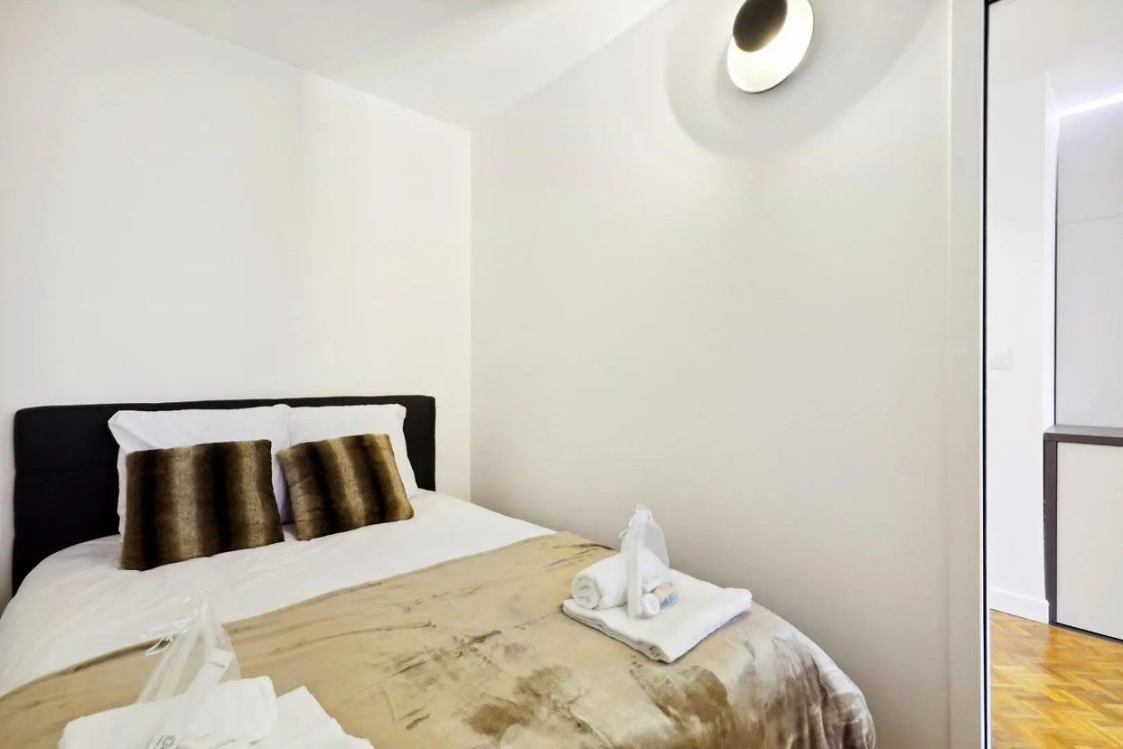 Bluestay 815 - Appartement Terrasse A Belleville Paryż Apartament